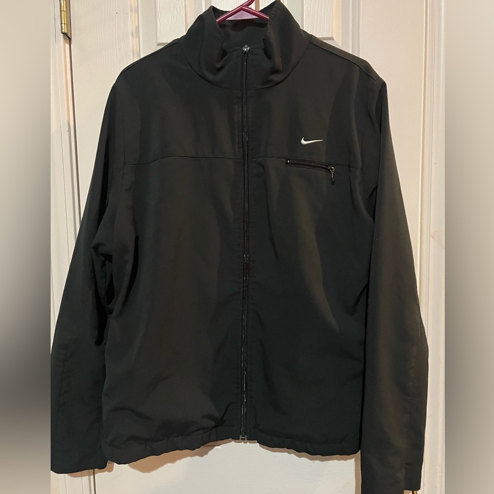 Nike drifit jacket in XXL